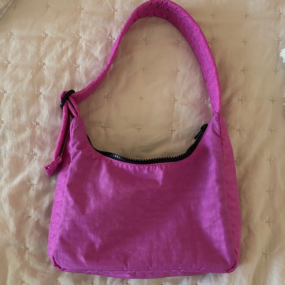 BAGGU Pink Shoulder Bag - Picture 3 of 3